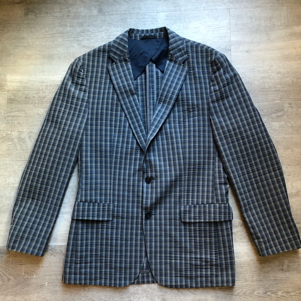 Hugo Boss plaid blazer size 40R